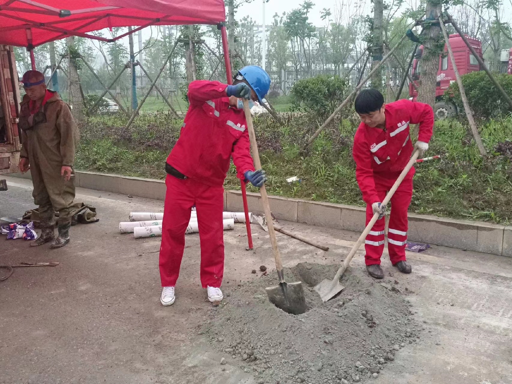 清原管道疏通哪家好】及时进行市政管道清淤